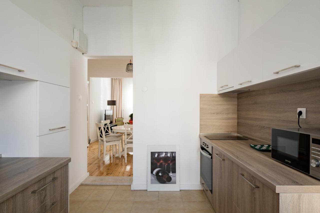Spacious 3 Bedroom Home In Sofia'S Top Center エクステリア 写真